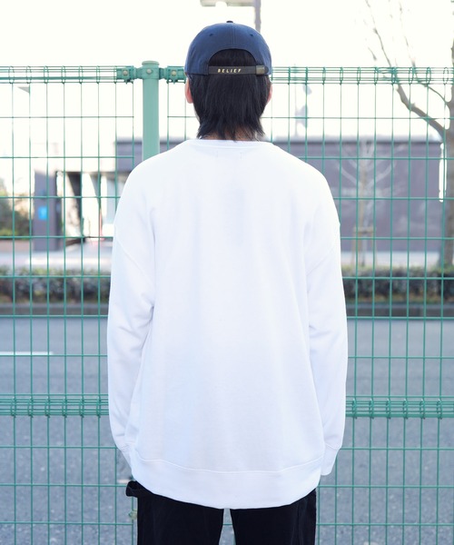 KANGOL(カンゴール)の「KANGOL / カンゴール 別注 コラボ オーバーサイズ トレーナー ヘビーウェイト 裏毛 スウェット(スウェット・メンズ・ホワイト/ブラック/ベージュ/ブルー/ホワイト系その他/ブラック系その他/ベージュ系その他/ブルー系その他/ホワイト系その他2/ホワイト系その他3/ブラック系その他2/ブラック系その他3/ベージュ系その他2/ブルー系その他2・SMALL/MEDIUM/LARGE/X-LARGE)」の20枚目の写真