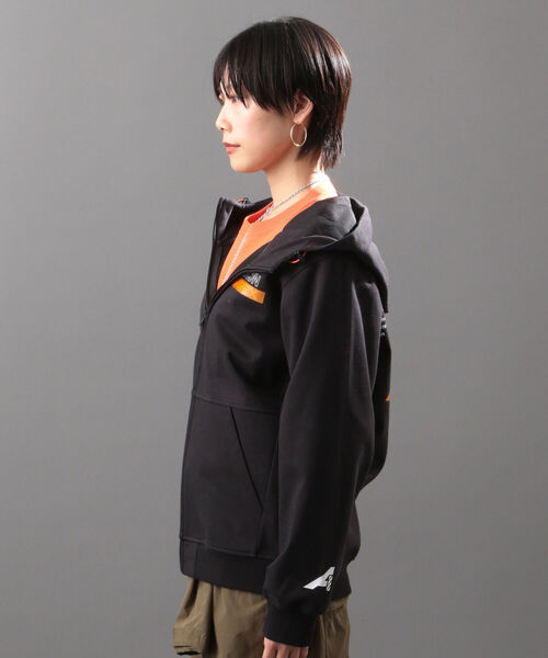 AVIREX(アヴィレックス)の「【AVIREX FLYER'S】ウィメンズ スウェット パーカー/ WOMEN'S L/S SWEAT PARKA/AF/アヴィレックス/AVIREX(パーカー・レディース・ライトグレー/ブラック/オリーブ/オレンジ・FREE)」の9枚目の写真