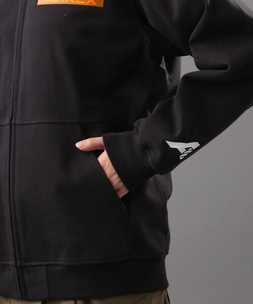 AVIREX(アヴィレックス)の「【AVIREX FLYER'S】ウィメンズ スウェット パーカー/ WOMEN'S L/S SWEAT PARKA/AF/アヴィレックス/AVIREX(パーカー・レディース・ライトグレー/ブラック/オリーブ/オレンジ・FREE)」の12枚目の写真