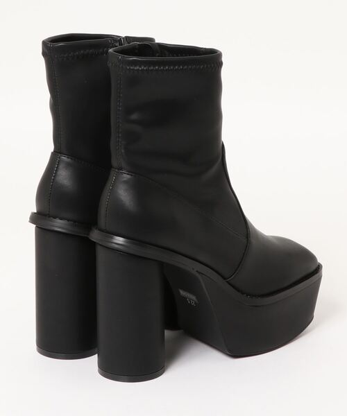 ENVYM（アンビー）の「シリンダーボリュームブーツ（ブーツ・レディース・ブラック/アイボリー・23.5cm/24.5cm/22.5cm）」の12枚目の写真