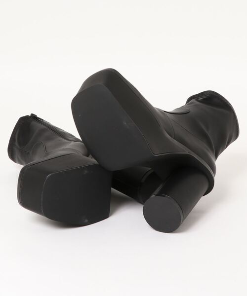 ENVYM（アンビー）の「シリンダーボリュームブーツ（ブーツ・レディース・ブラック/アイボリー・23.5cm/24.5cm/22.5cm）」の13枚目の写真