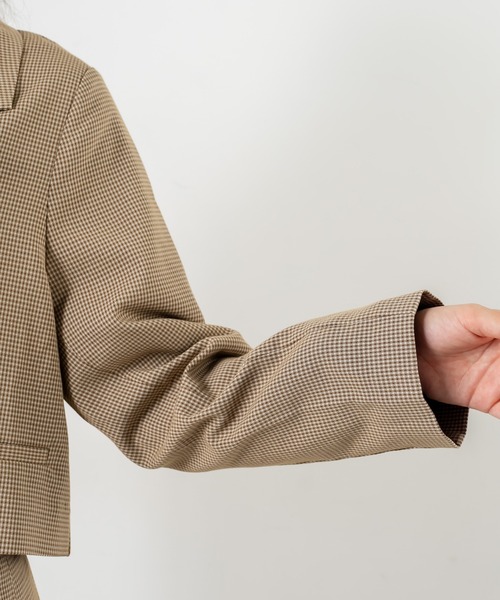 OLIVE des OLIVE（オリーブデオリーブ）の「ビタースイーツショートジャケット（テーラードジャケット・レディース・ブラウン/ライム/ライトブラウン/グレイッシュベージュ・FREE）」の16枚目の写真