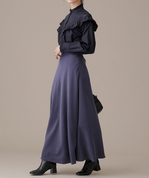 NANO universe(ナノユニバース)の「【WEB限定】バイアスナロースカート(スカート・レディース・キャメル/ネイビー/ライトベージュ・マルチサイズ)」の12枚目の写真