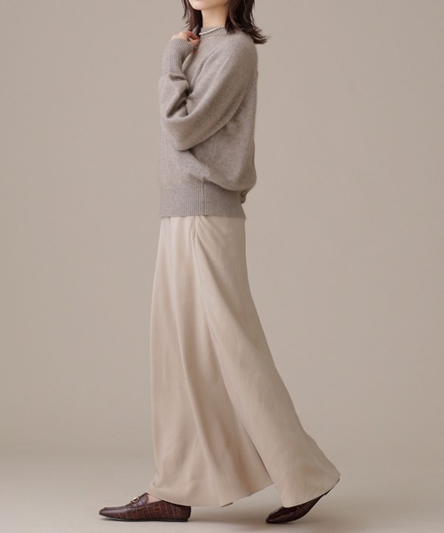 NANO universe(ナノユニバース)の「【WEB限定】バイアスナロースカート(スカート・レディース・キャメル/ネイビー/ライトベージュ・マルチサイズ)」の14枚目の写真