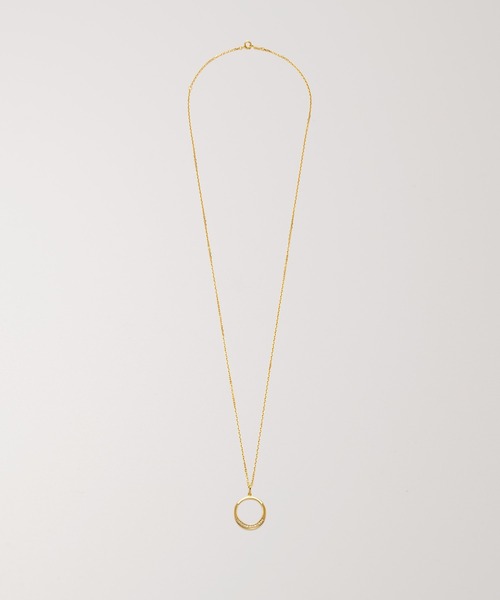PAS TIERRA（パティエラ）の「【Carillon】ムーンロングネックレス(70cm)（ネックレス・レディース・イエローゴールド・FREE）」の5枚目の写真