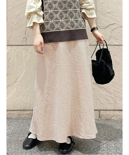 Lugnoncure（ルノンキュール）の「ハーフスエードナロースカート（スカート・レディース・ベージュ/ブルー/チャコール・SMALL/MEDIUM/LARGE）」の2枚目の写真