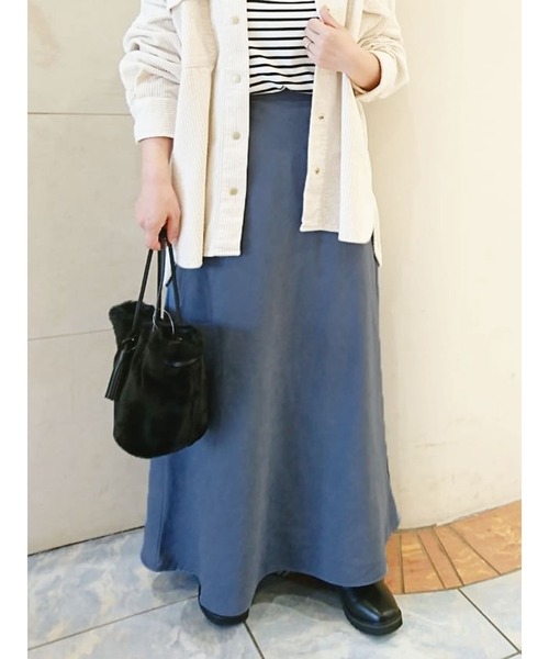 Lugnoncure（ルノンキュール）の「ハーフスエードナロースカート（スカート・レディース・ベージュ/ブルー/チャコール・SMALL/MEDIUM/LARGE）」の3枚目の写真