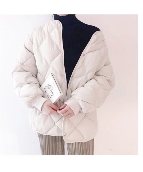 Ritzy(リッツィー)の「大人シルエット ノーカラーキルトジャケット(その他アウター・レディース・ブラック/ベージュ/オフホワイト/ライトベージュ・FREE)」の20枚目の写真