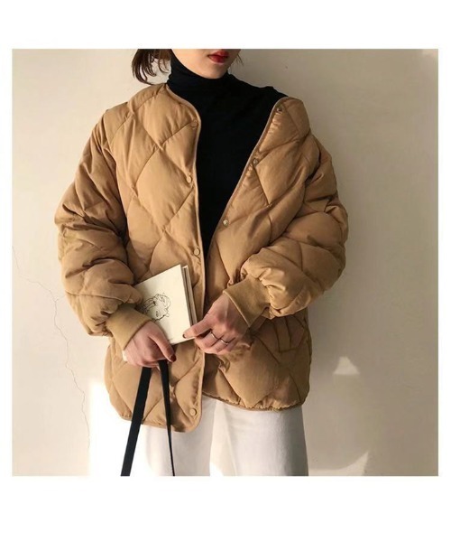 Ritzy(リッツィー)の「大人シルエット ノーカラーキルトジャケット(その他アウター・レディース・ブラック/ベージュ/オフホワイト/ライトベージュ・FREE)」の14枚目の写真