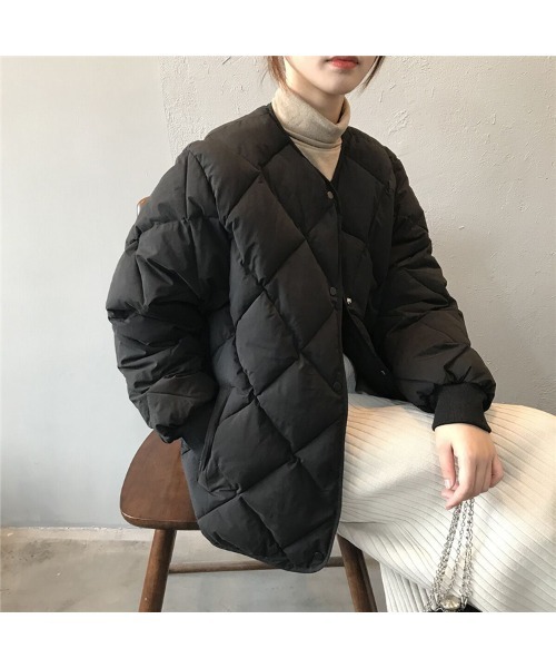 Ritzy(リッツィー)の「大人シルエット ノーカラーキルトジャケット(その他アウター・レディース・ブラック/ベージュ/オフホワイト/ライトベージュ・FREE)」の13枚目の写真