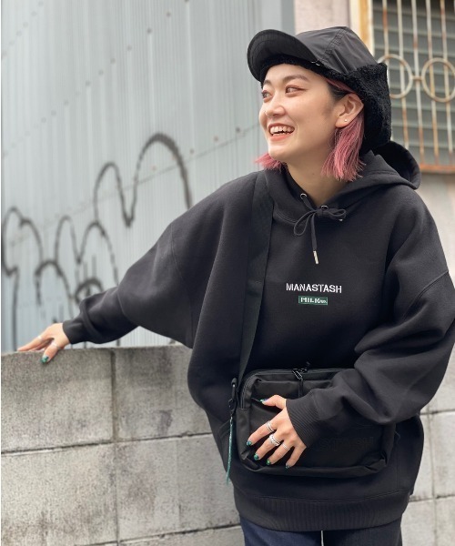 MILKFED.（ミルクフェド）の「MILKFED. × MANASTASH /ミルクフェド×マナスタッシュ　HOODIE フーディー　スウェットパーカー（パーカー・レディース・ブラック/ベージュ/ナチュラル・MEDIUM/LARGE）」の7枚目の写真