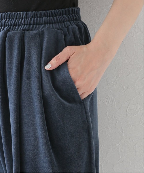 JOURNAL STANDARD relume（ジャーナルスタンダード　レリューム）の「ベロアイージーパンツ（その他パンツ・レディース・ブラウン/ネイビー/ピンク・36/38）」の22枚目の写真