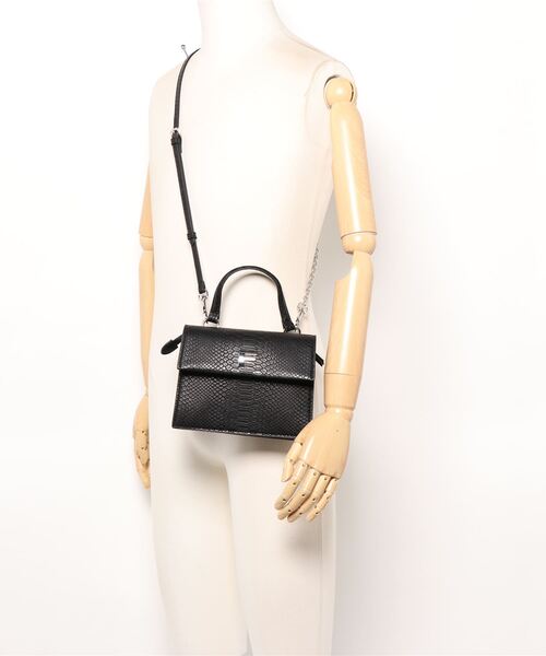 FIG&VIPER(フィグアンドバイパー)の「型押しクロコ2WAYBAG(ショルダーバッグ・レディース・カーキ/ベージュ/ブラック・FREE)」の7枚目の写真