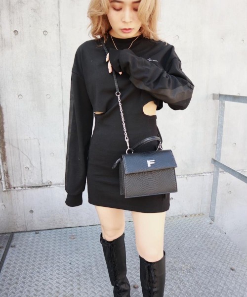 FIG&VIPER(フィグアンドバイパー)の「型押しクロコ2WAYBAG(ショルダーバッグ・レディース・カーキ/ベージュ/ブラック・FREE)」の18枚目の写真