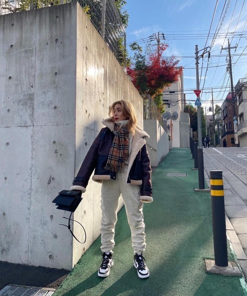 FIG&VIPER(フィグアンドバイパー)の「型押しクロコ2WAYBAG(ショルダーバッグ・レディース・カーキ/ベージュ/ブラック・FREE)」の12枚目の写真