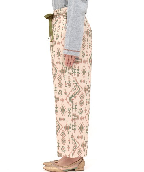 チチカカ(チチカカ)の「ラグプリントパンツ(その他パンツ・レディース・アイボリー/ベージュ/ブラック・FREE)」の13枚目の写真