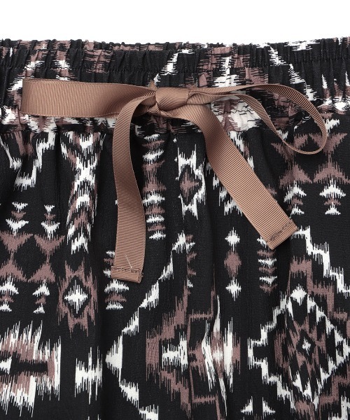 チチカカ(チチカカ)の「ラグプリントパンツ(その他パンツ・レディース・アイボリー/ベージュ/ブラック・FREE)」の22枚目の写真