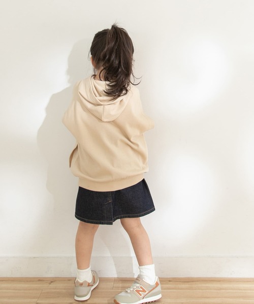 URBAN RESEARCH DOORS(アーバンリサーチドアーズ)の「OG裏毛フーディベスト(KIDS)(Tシャツ/カットソー・キッズ・ライトグレー/ベージュ・105/120/135)」の9枚目の写真