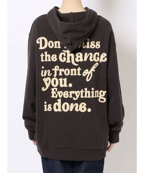 CALNAMUR（カルナムール）の「裏毛バックロゴフーディ（パーカー・レディース・ブラック/アイボリー・FREE）」の18枚目の写真