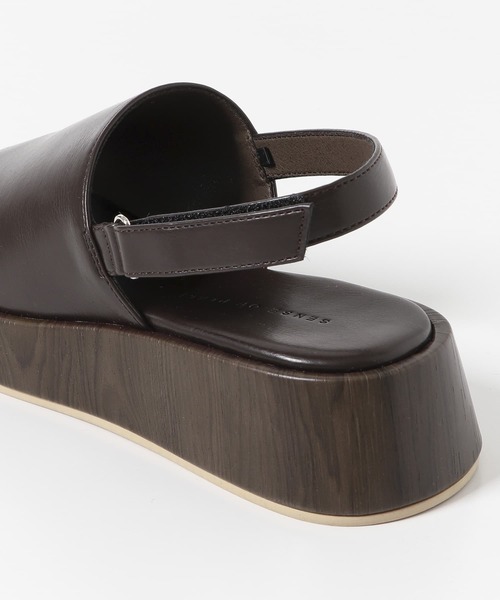 SENSE OF PLACE by URBAN RESEARCH（センスオブプレイスバイアーバンリサーチ）の「プラットカバーバックストラップサンダル（サンダル・レディース・ブラック/ブラウン/グリーン/アイボリー・SMALL/MEDIUM/LARGE）」の14枚目の写真