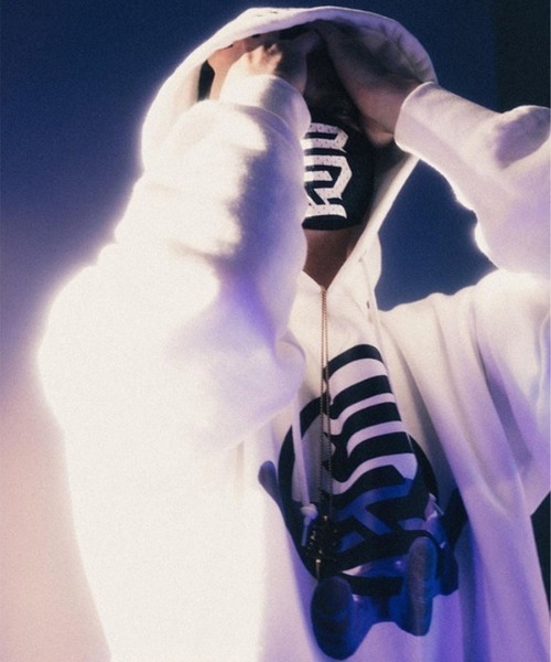 THE inc.（ザ インク）の「KINJAZ×INC./キンジャス×インコーポレイテッド/HOODIE/フーディ（パーカー・レディース・ホワイト/ブラック・MEDIUM/LARGE/X-LARGE）」の10枚目の写真