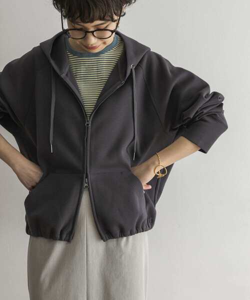 URBAN RESEARCH（アーバンリサーチ）の「ダンボールZIPパーカー