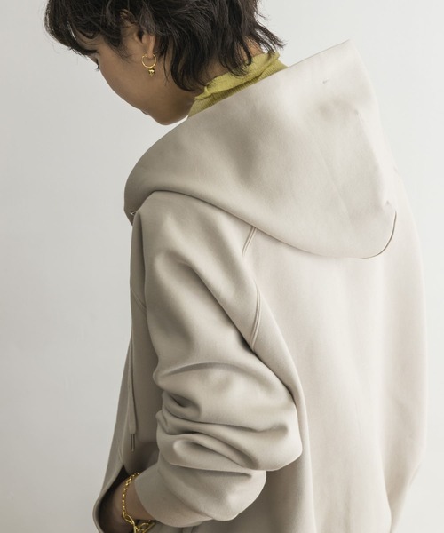 URBAN RESEARCH（アーバンリサーチ）の「ダンボールZIPパーカー