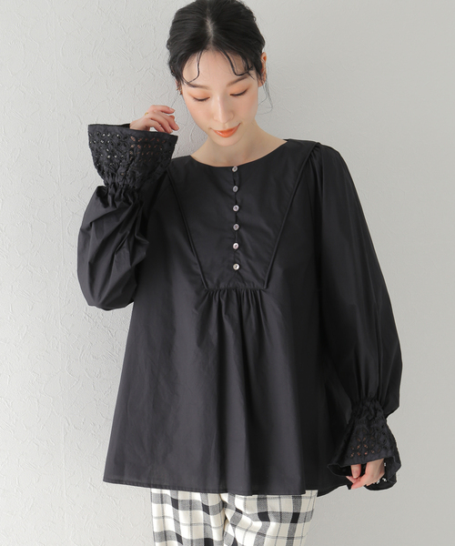 B.C STOCK(ベーセーストック)の「エンブロイダリー カフスブラウス◆(シャツ/ブラウス・レディース・ホワイト/ブラック/レッド・FREE)」の16枚目の写真
