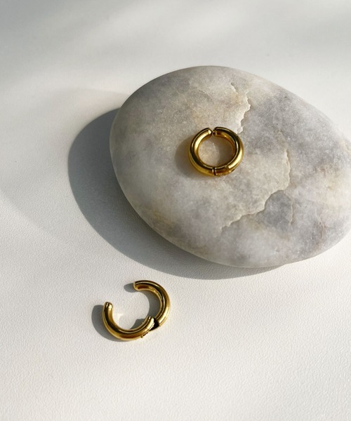 CEMONEMO(セモネモ)の「【金属アレルギー対応】 クリップ フープイヤリング / サージカルステンレス(イヤリング・レディース・シルバー/ゴールド・S/L)」の12枚目の写真