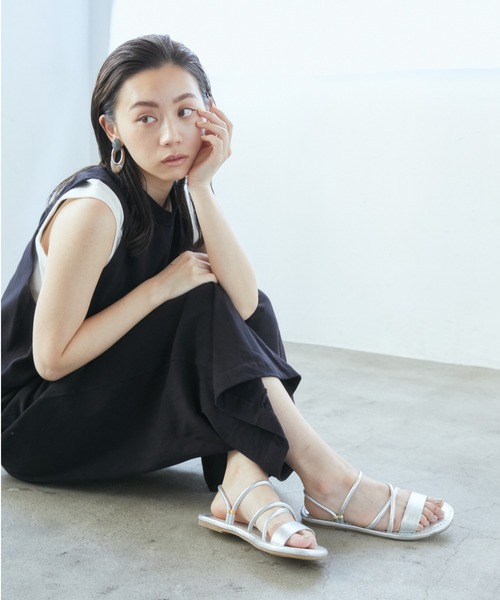 JELLY BEANS(ジェリービーンズ)の「ナローストラップフラットサンダル(217-50154)JELLY BEANS(ジェリービーンズ)(サンダル・レディース・シルバー/ホワイト/ブラック・S/M/L)」の10枚目の写真
