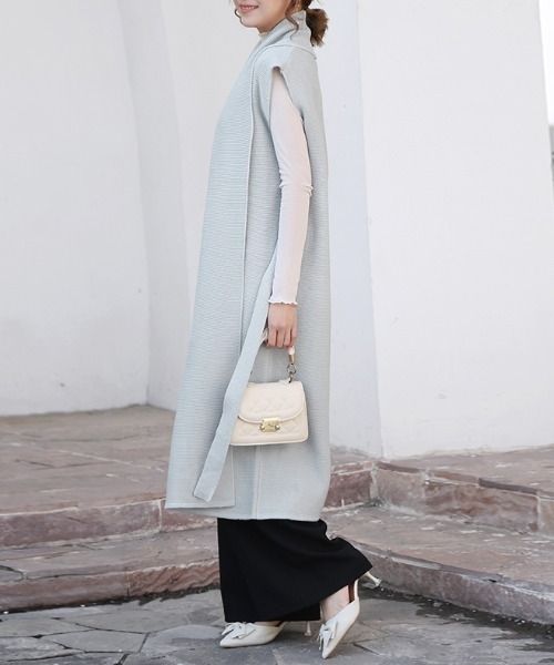 Doux Belle（ドゥーベル）の「Iラインロングニットベスト（ベスト・レディース・ライトグレー/ブラック/ベージュ/ダークグレー・FREE）」の11枚目の写真