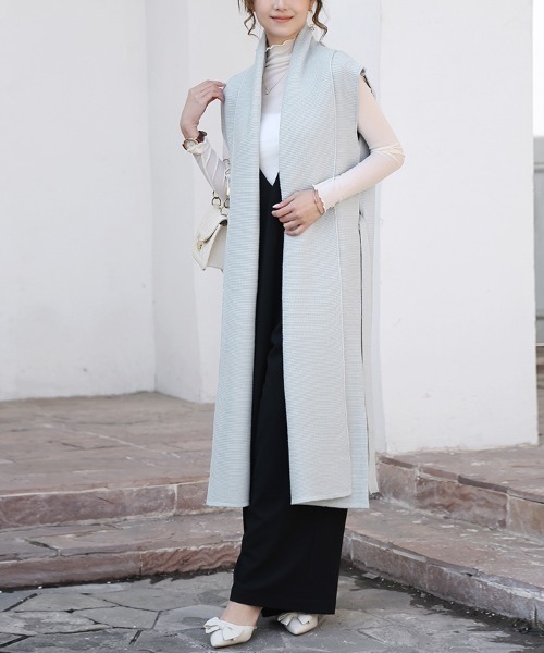 Doux Belle（ドゥーベル）の「Iラインロングニットベスト（ベスト・レディース・ライトグレー/ブラック/ベージュ/ダークグレー・FREE）」の15枚目の写真