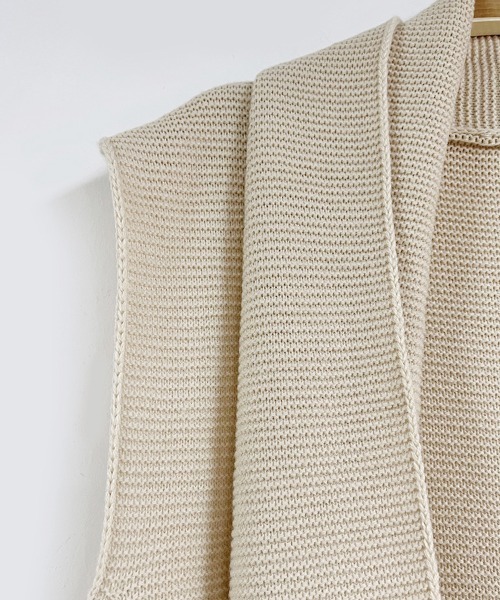 Doux Belle（ドゥーベル）の「Iラインロングニットベスト（ベスト・レディース・ライトグレー/ブラック/ベージュ/ダークグレー・FREE）」の22枚目の写真