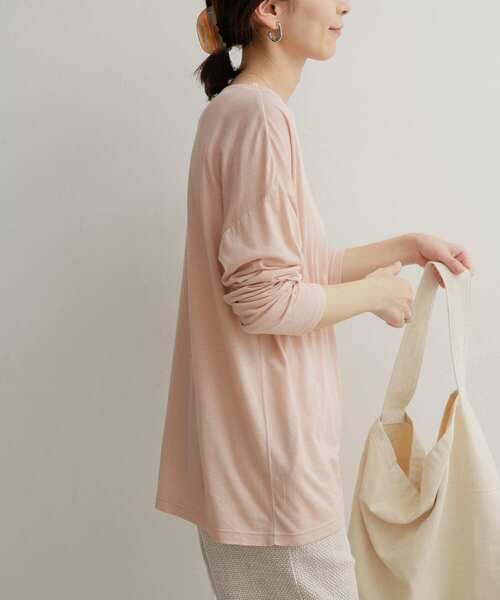 URBAN RESEARCH DOORS（アーバンリサーチドアーズ）の「シルキータッチ長袖プルオーバー（Tシャツ/カットソー・レディース・アイボリー/ピンク/ラベンダー/ベージュ・1）」の19枚目の写真