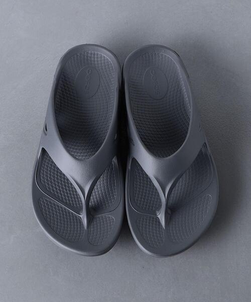 OOFOS（ウーフォス）の「＜ OOFOS (ウーフォス) ＞ OOriginal/サンダル（サンダル・メンズ・ベージュ/ブラック/グレー/ダークブラウン/ライム・9/7/10/8）」の6枚目の写真