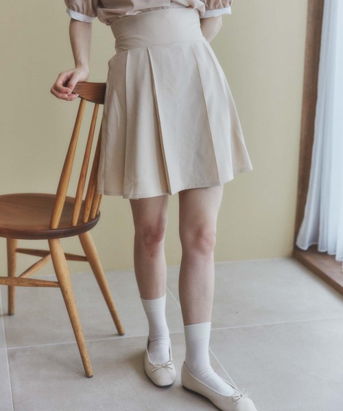 WEGO（ウィゴー）の「WEGO/ハイウエストプリーツスカパン（スカート・レディース・ブラック/ライトベージュ・FREE）」の8枚目の写真
