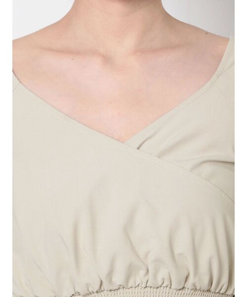 EMODA（エモダ）の「クロップクロストップ（Tシャツ/カットソー・レディース・アイボリー/ブラック/ブルー/ブラウン・FREE）」の13枚目の写真