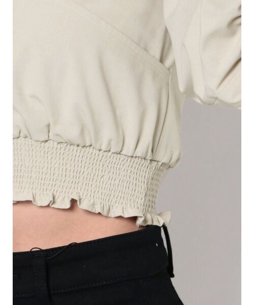 EMODA（エモダ）の「クロップクロストップ（Tシャツ/カットソー・レディース・アイボリー/ブラック/ブルー/ブラウン・FREE）」の16枚目の写真