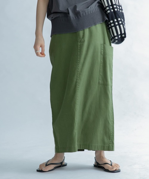 FORK&SPOON（フォークアンドスプーン）の「FORK&SPOON　カーゴストレートスカート（スカート・レディース・カーキ/ネイビー・1/2）」の2枚目の写真