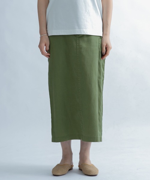 FORK&SPOON（フォークアンドスプーン）の「FORK&SPOON　カーゴストレートスカート（スカート・レディース・カーキ/ネイビー・1/2）」の15枚目の写真