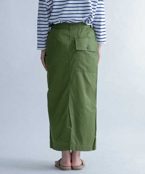 FORK&SPOON（フォークアンドスプーン）の「FORK&SPOON　カーゴストレートスカート（スカート・レディース・カーキ/ネイビー・1/2）」の16枚目の写真