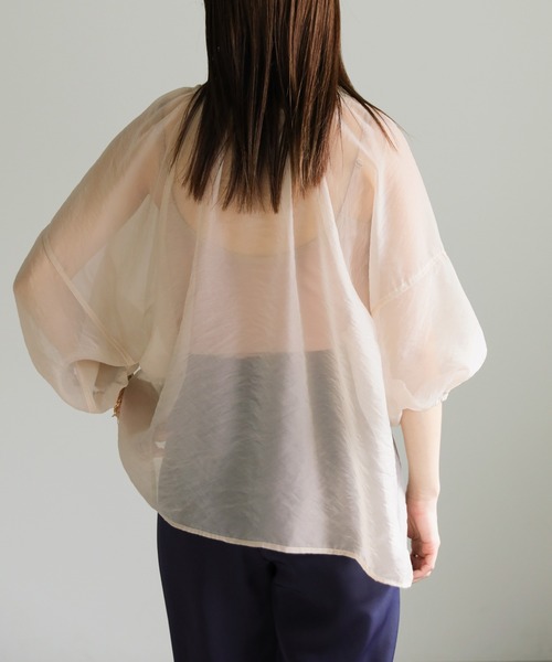 select MOCA(セレクトモカ)の「【ZOZO限定】シアーボリュームパフ袖2wayプルオーバー(シャツ/ブラウス・レディース・ブラック/ピンク/カーキブラウン/ライトベージュ・FREE)」の15枚目の写真