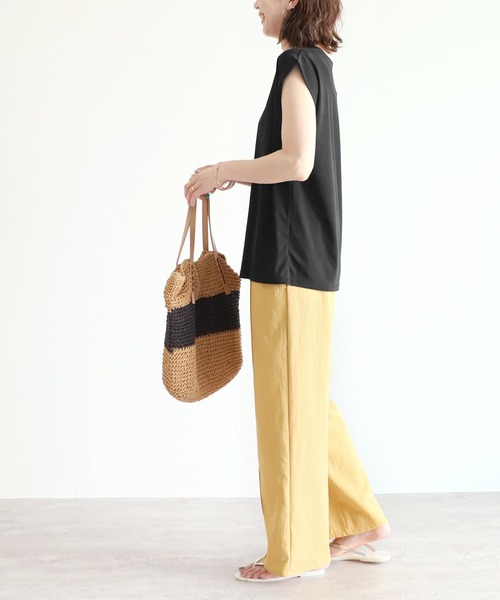 reca（レカ）の「フレンチスリーブスラブTシャツ（Tシャツ/カットソー・レディース・ブラック/ダークグリーン/ベージュ/ネイビー/オフホワイト/ピンク・FREE）」の16枚目の写真