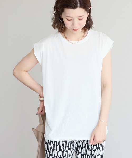 reca（レカ）の「フレンチスリーブスラブTシャツ（Tシャツ/カットソー・レディース・ブラック/ダークグリーン/ベージュ/ネイビー/オフホワイト/ピンク・FREE）」の7枚目の写真