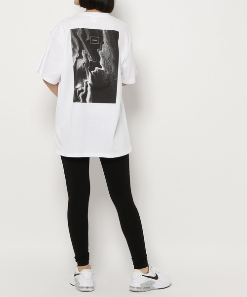 HEREIAM(ヘレイアム)の「【HEREIAM】吸水速乾&UNISEX/Fractal T(Tシャツ/カットソー・レディース・ホワイト/ブラック・FREE)」の4枚目の写真