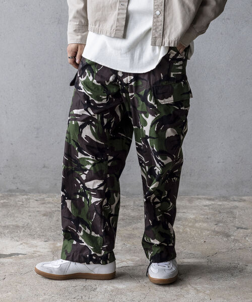 BEAMS（ビームス）の「BEAMS / ブリティッシュユーロカモ カーゴパンツ（カーゴパンツ・メンズ・ベージュ/オリーブ・S/M/L/XL）」の5枚目の写真