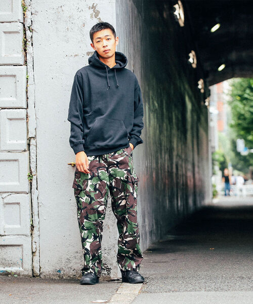 BEAMS（ビームス）の「BEAMS / ブリティッシュユーロカモ カーゴパンツ