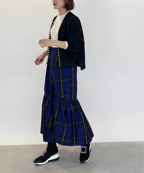 PICCIN（ピッチン）の「襟パール付きボリュームカーディガン（カーディガン/ボレロ・レディース・ブラック/ネイビー/サーモンピンク・M）」の10枚目の写真