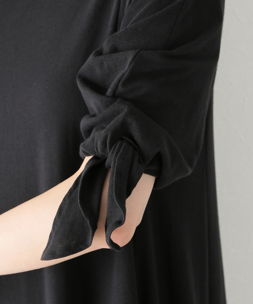 plage（プラージュ）の「High twist TEE ワンピース（ワンピース・レディース・ブラック/ベージュ・38/36）」の4枚目の写真