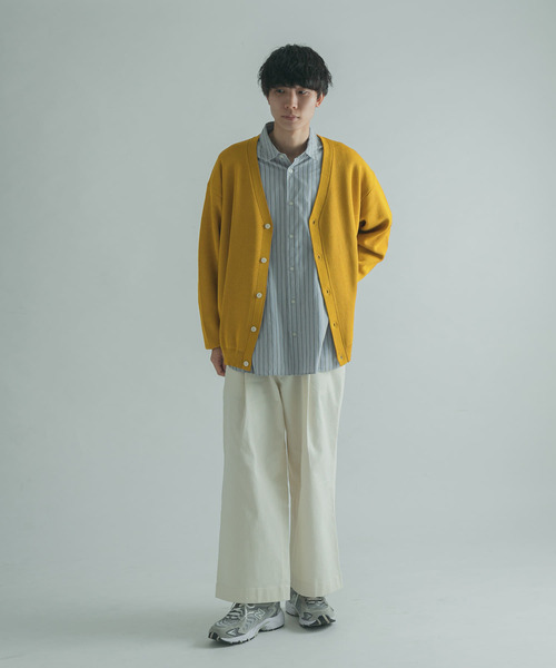 FORK&SPOON(フォークアンドスプーン)の「『ユニセックス』FORK&SPOON WジャガードVネックカーディガン(カーディガン/ボレロ・メンズ・マスタード/グリーン/チャコールグレー・5/4)」の9枚目の写真